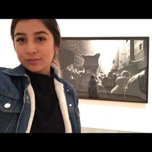 Meet your Posher, Ariana